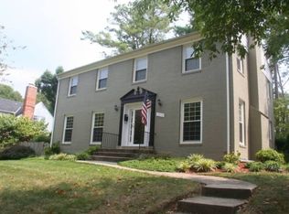 7216 Old Stage Rd, Rockville, MD 20852