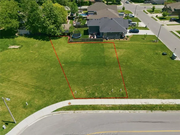 197 Brien Ave W, Essex, ON N8M 3G3