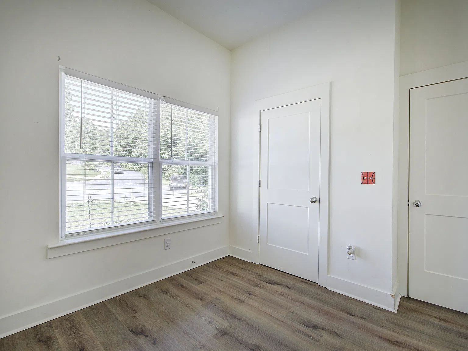 9 Arbor Court - 1 — Photo 4