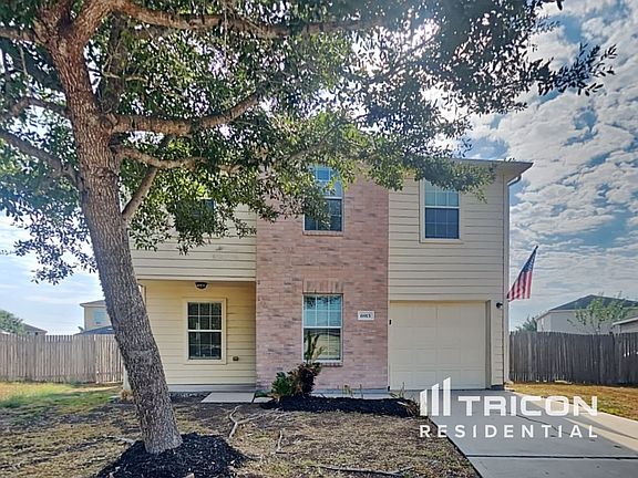 2nd image of 6915 Myrtle Flower Ct