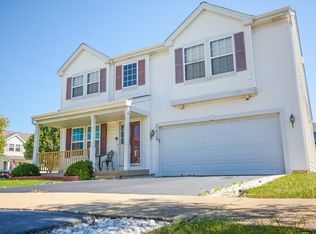 2420 Paradise Cir, Plainfield, IL 60586