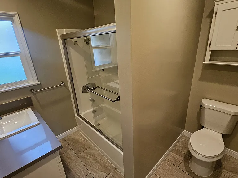 812 N Fuller Ave #812 — Photo 7