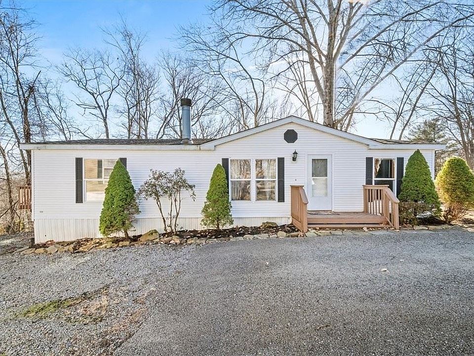 1st image of 213 Willow Dr
