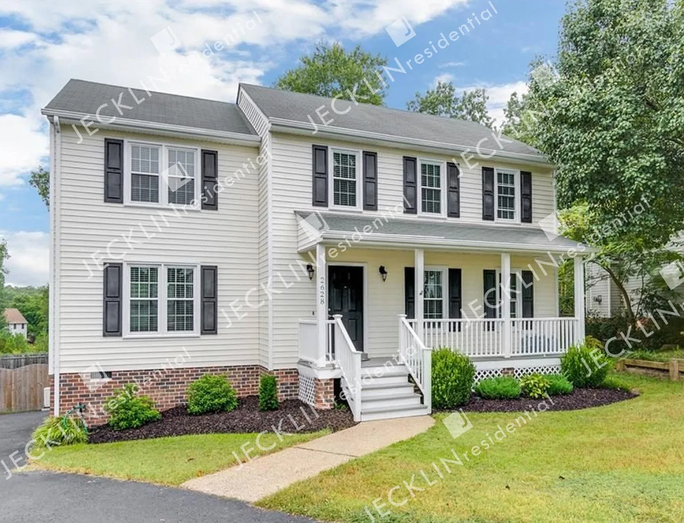 2628 Hillgate Court — Photo 2