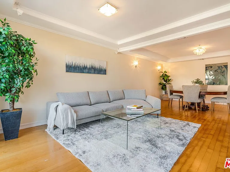 1645 Malcolm Ave #302 — Photo 16