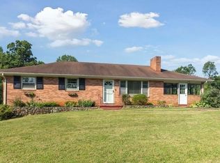 146 Maple Dr, Madison Heights, VA 24572