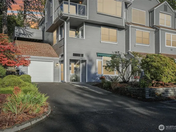 4222 221st Place SE #1081, Issaquah, WA 98029