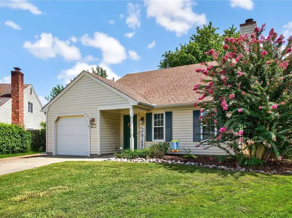 1800 Kathleen Ct, Virginia Beach, VA 23464