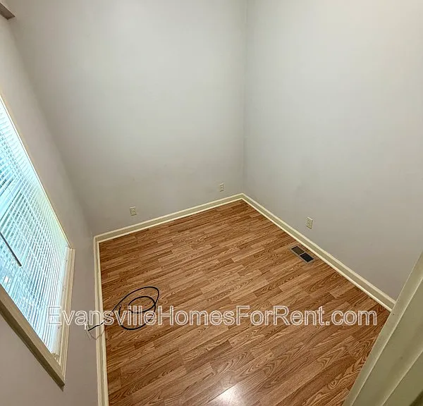 2502 W Delaware St — Photo 11
