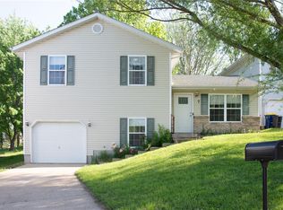 7 W 12th St, Washington, MO 63090