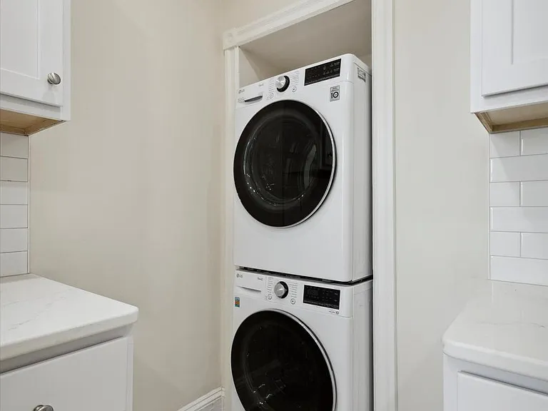 2308 E Allegheny Ave #2 — Photo 9