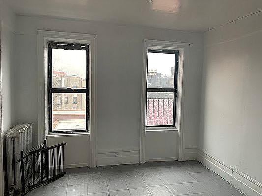 1st image of 515 W 160th St #20