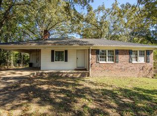 165 Phillips Dr, Savannah, TN 38372