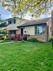 32420 Maplewood St, Garden City, MI, 48135