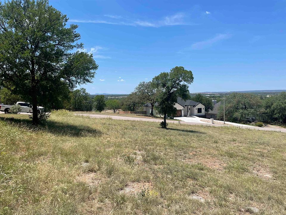 2nd image of 107 Gateway Parkway