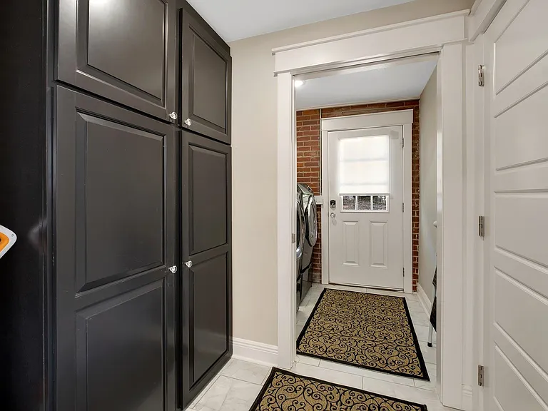 518 Ingleside Ave — Photo 16