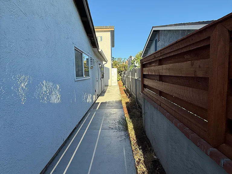 10369 Gold Coast Pl — Photo 8