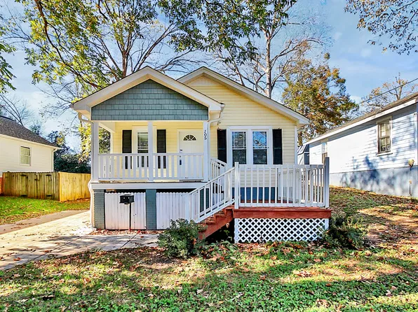 105 Oak St, Belmont, NC 28012