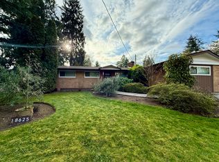 18635 103rd Ave NE, Bothell, WA 98011