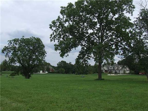 3rd image of 1744 Riverstone Dr