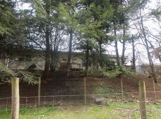 571 Arney Rd, Marion, VA 24354