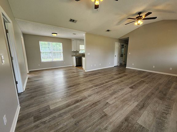 2nd image of 2882 Copeland Rd