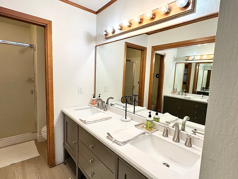 12293 Muhlebach Way — Photo 8