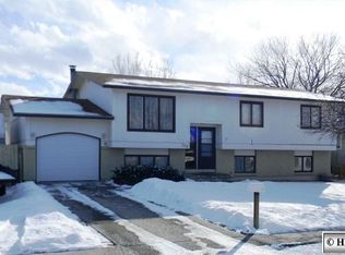 1119 Forest Dr, Riverton, WY 82501