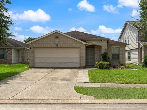 13123 Dawn Hollow Ln, Houston, TX 77072