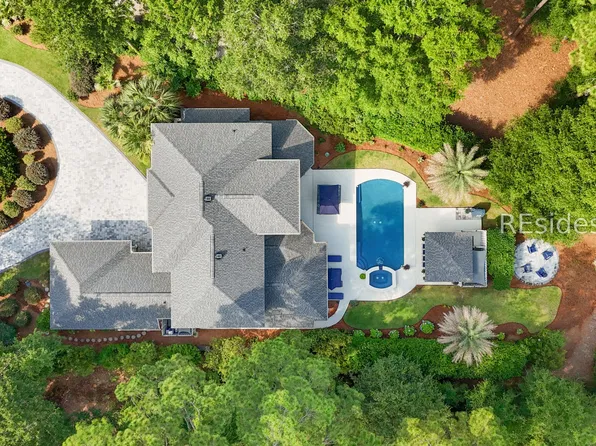 5 Stonewall Circle, Hilton Head Island, SC 29926