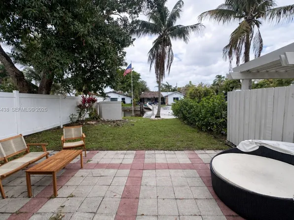 4396 SW 25th Ter #1-2, Fort Lauderdale, FL 33312