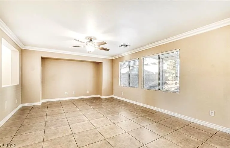 5565 Golden Palms Ct — Photo 9