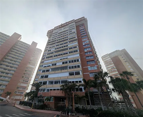 17920 Gulf Blvd #1208A Photo 1
