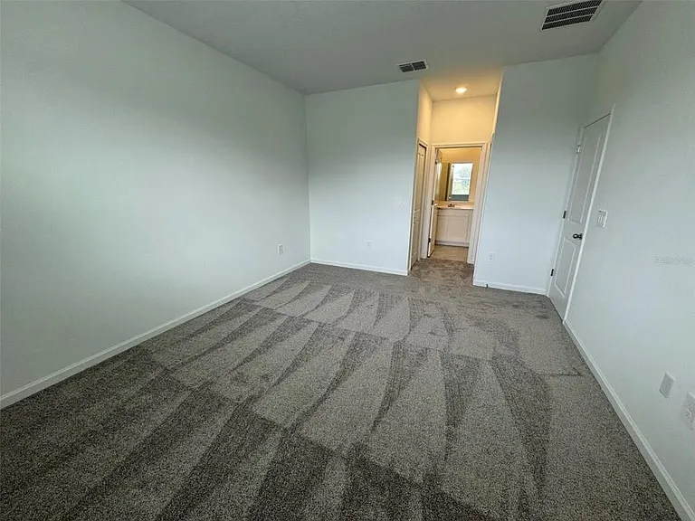 5684 Wood Bridge Pl — Photo 9