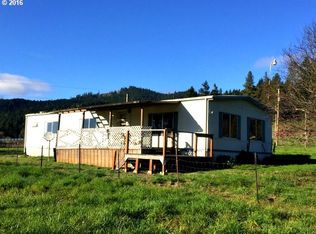 597 Tenmile Valley Rd, Tenmile, OR 97481