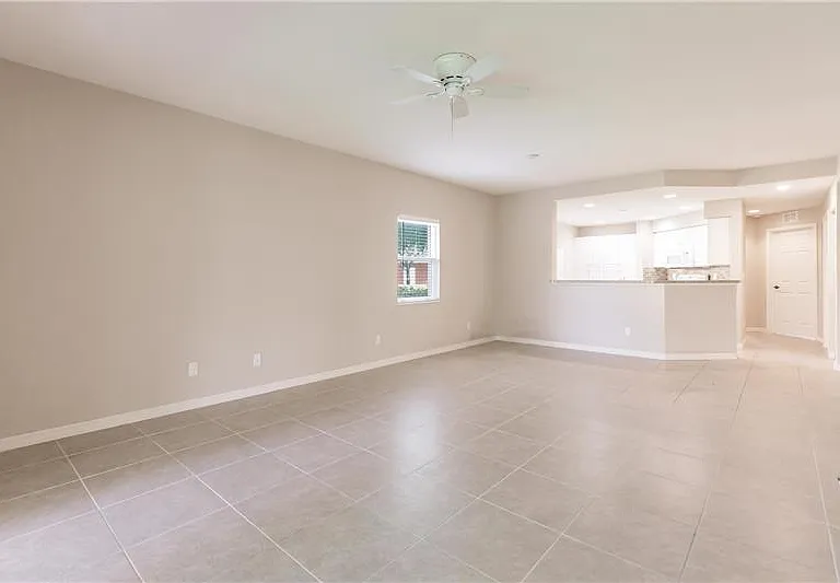 27400 Palmesta Cir #A — Photo 10