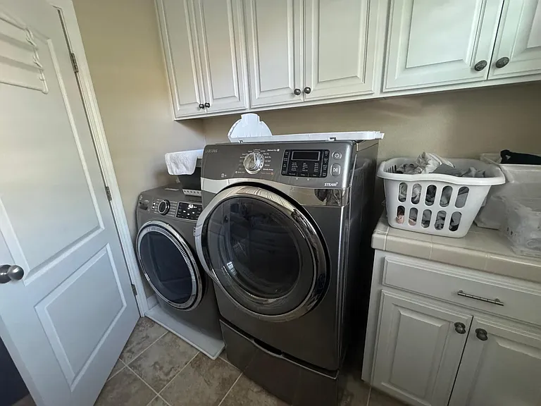 2202 Rosemount Ln — Photo 18