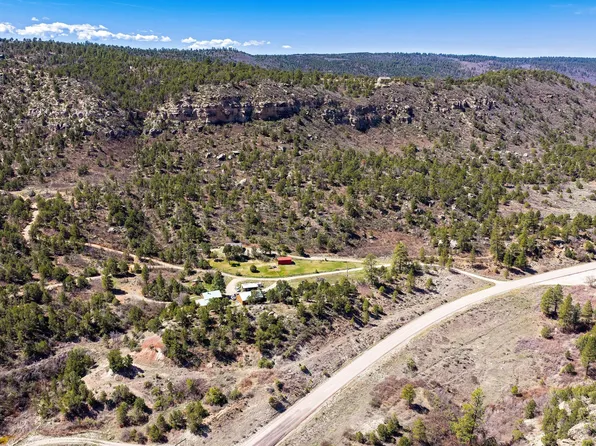 1824 E State Route 46, La Sal, UT 84530
