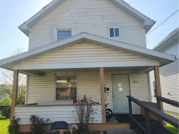 2007 Kenneth Ave, Arnold, PA 15068