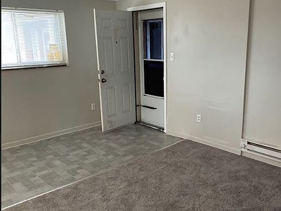 4th image of 18435 Hoover St #16
