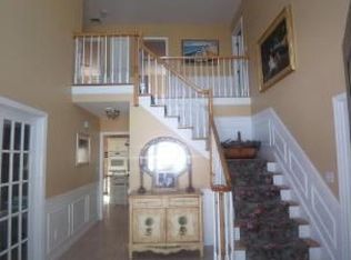 25 Hawthorne Rd, Medfield, MA 02052