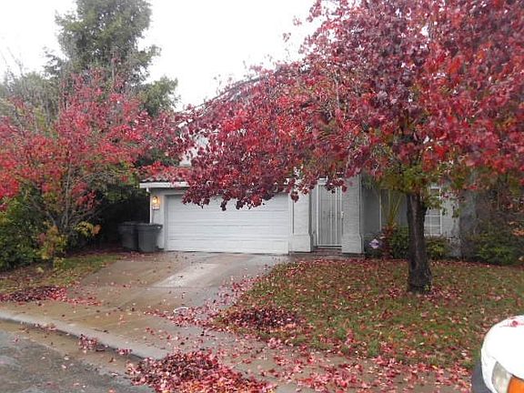 4th image of 2051 Beatty Way