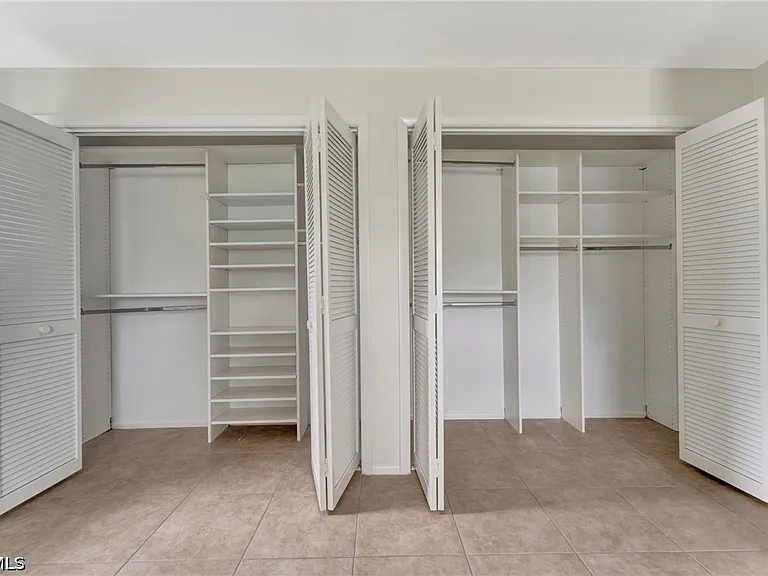 1516 Sautern Dr — Photo 32