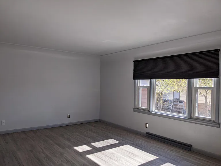 862 S 4th Ave — Photo 8