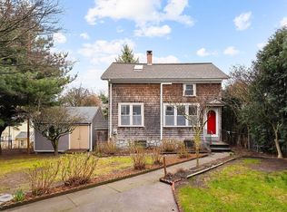 572 William St, Fall River, MA 02721