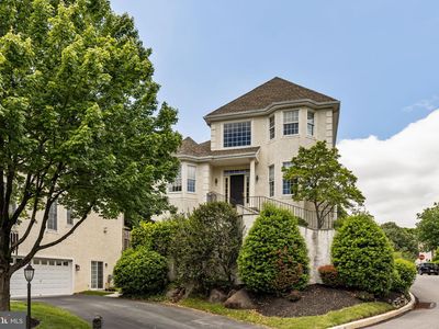 1015 Riverview Ln, Conshohocken, PA, 19428