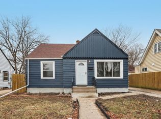 5936 N 42nd St, Milwaukee, WI 53209