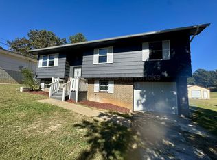 6311 Rosemary Dr, Chattanooga, TN 37416