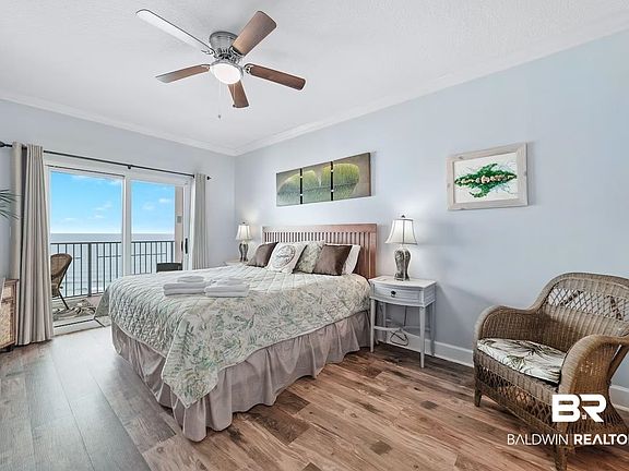 5th image of 401 E Beach Blvd Unit 1301