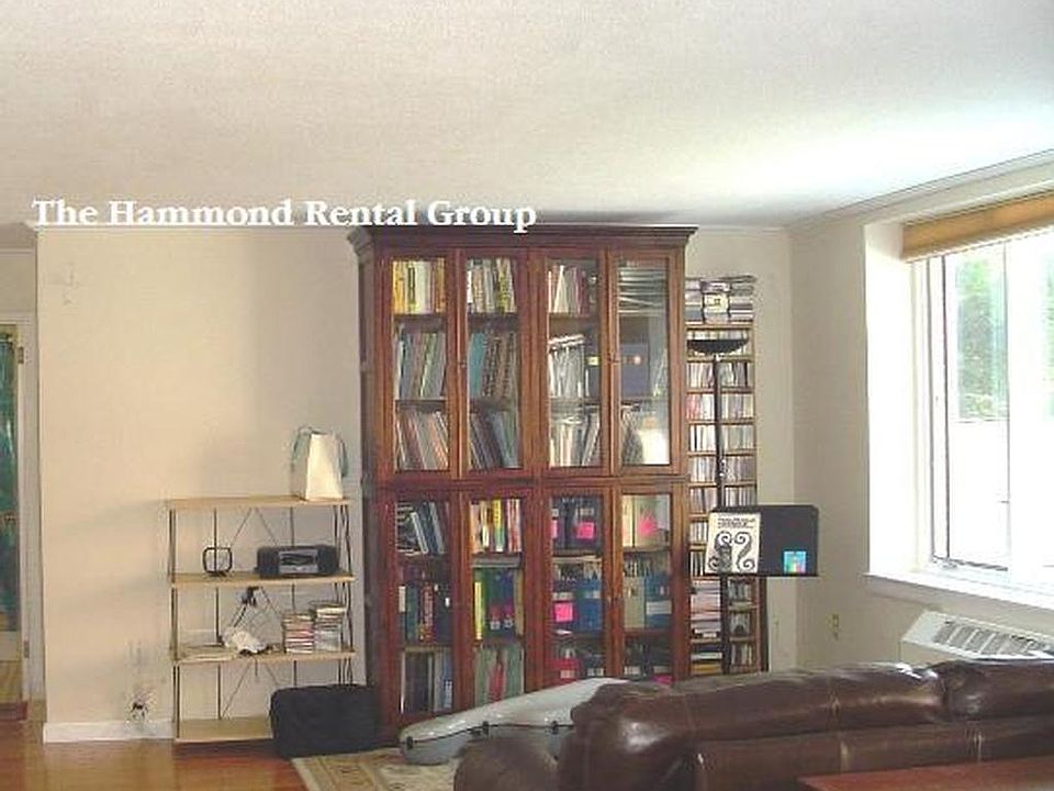 2nd image of 216 Saint Paul St APT 202